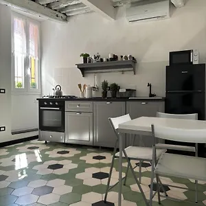 https://casa-della-seta.hotelitalianriviera.com