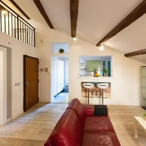 Casajusta Trastevere Rome