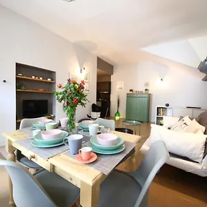 https://giulias-suite.hotels-amalfi.com