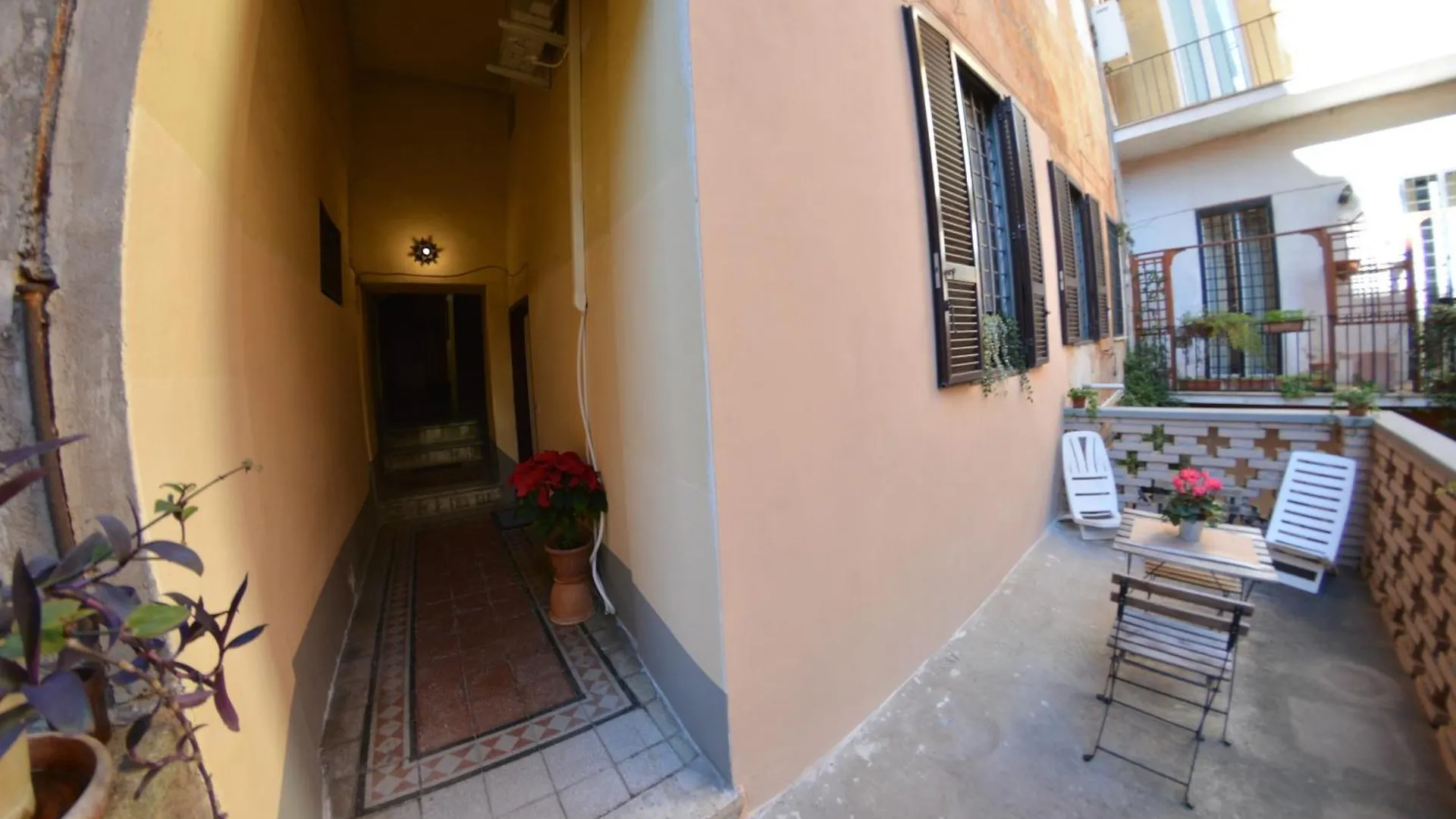 Petit Loft De Rome Vatican Apartment 0*,