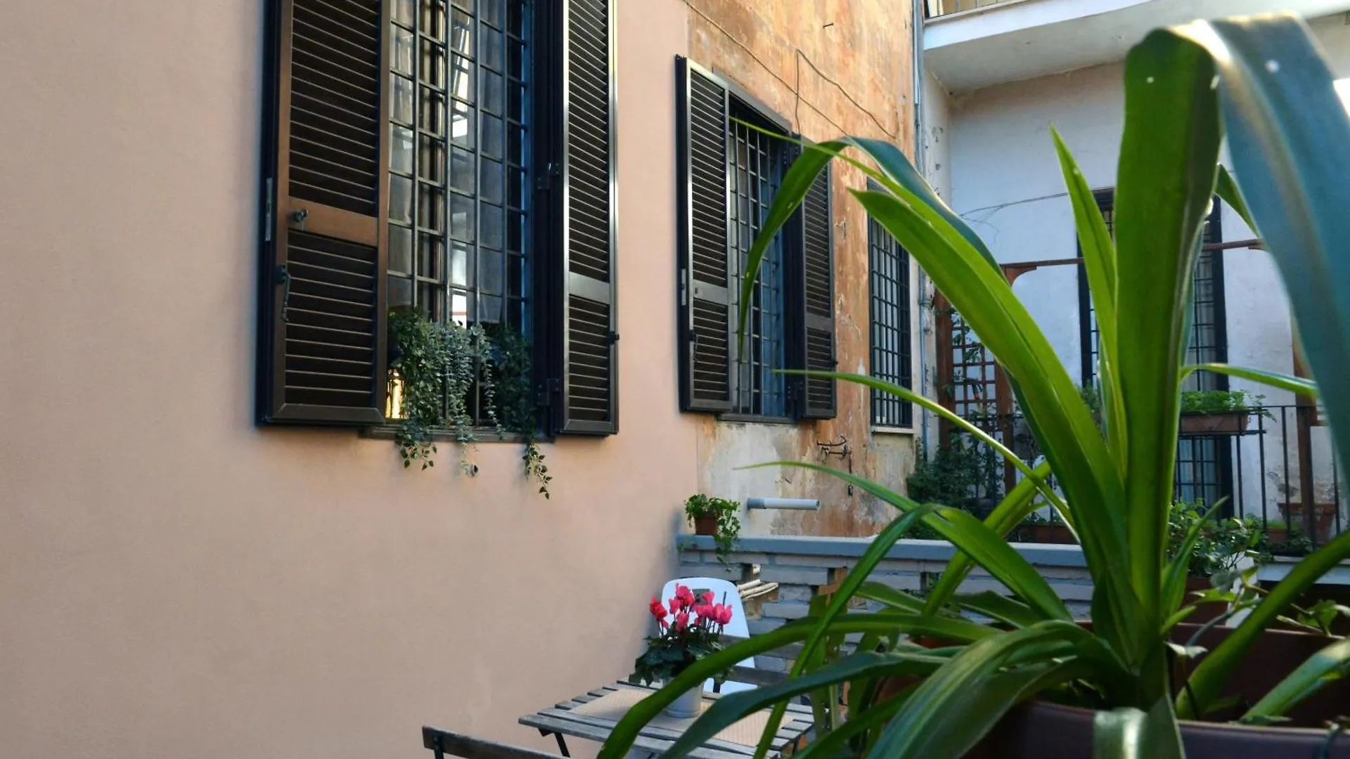 Petit Loft De Rome Vatican Apartment
