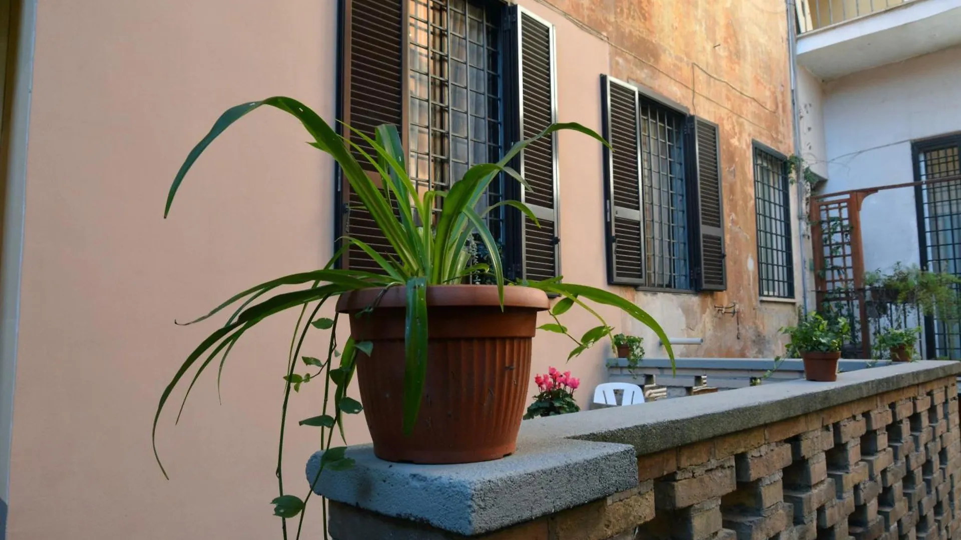 Petit Loft De Rome Vatican Apartment